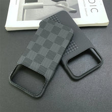CarbonFiber Pro Case – Shockproof iPhone Cover